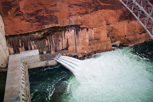 Installer des raccords et des vannes en inox en haute pression